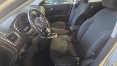 Jeep Compass 1.6 Multijet II 2WD Longitude (16)