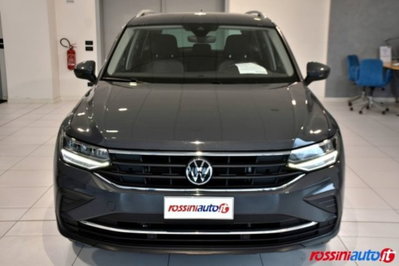Volkswagen Tiguan 2.0 tdi Life 150cv dsg (8)