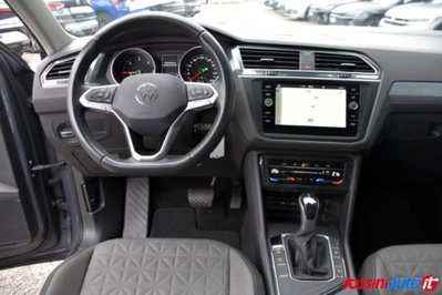 Volkswagen Tiguan 2.0 tdi Life 150cv dsg (9)