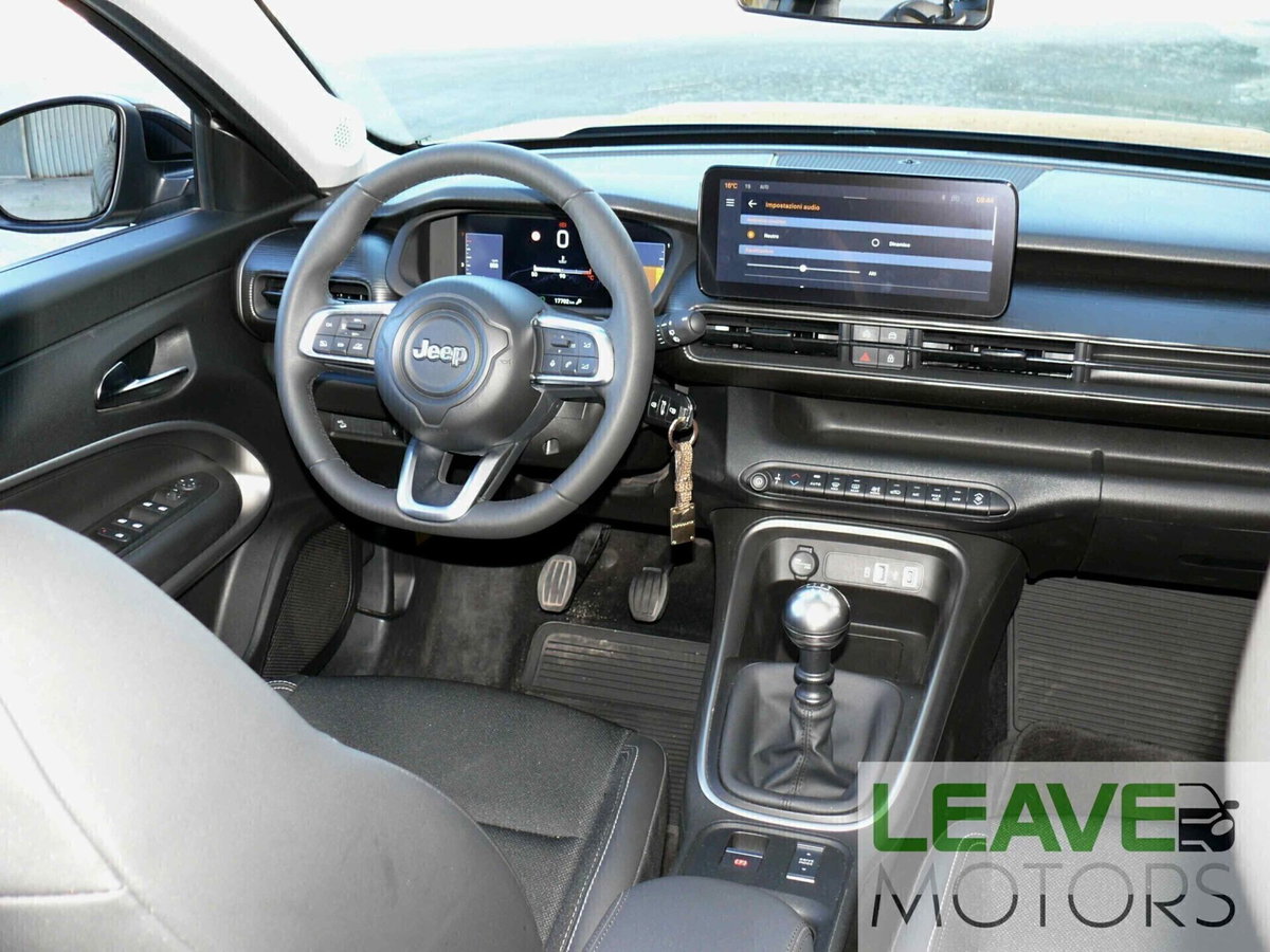 Jeep Avenger 1.2 turbo Altitude fwd 100cv (11)