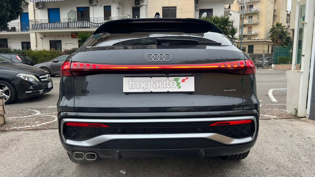 Audi Q5 Sportback 40 2.0 tdi mhev 12V S line Plus quattro s-tronic (6)