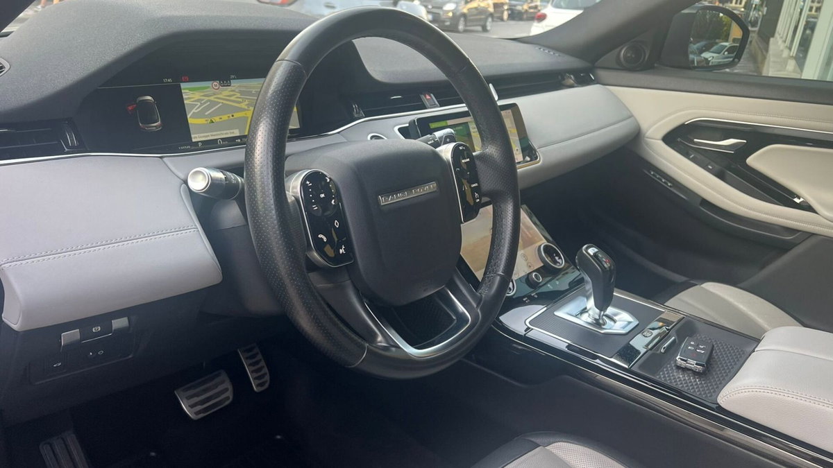 Land Rover Range Rover Evoque 2.0D I4 180 CV AWD Auto R-Dynamic (11)