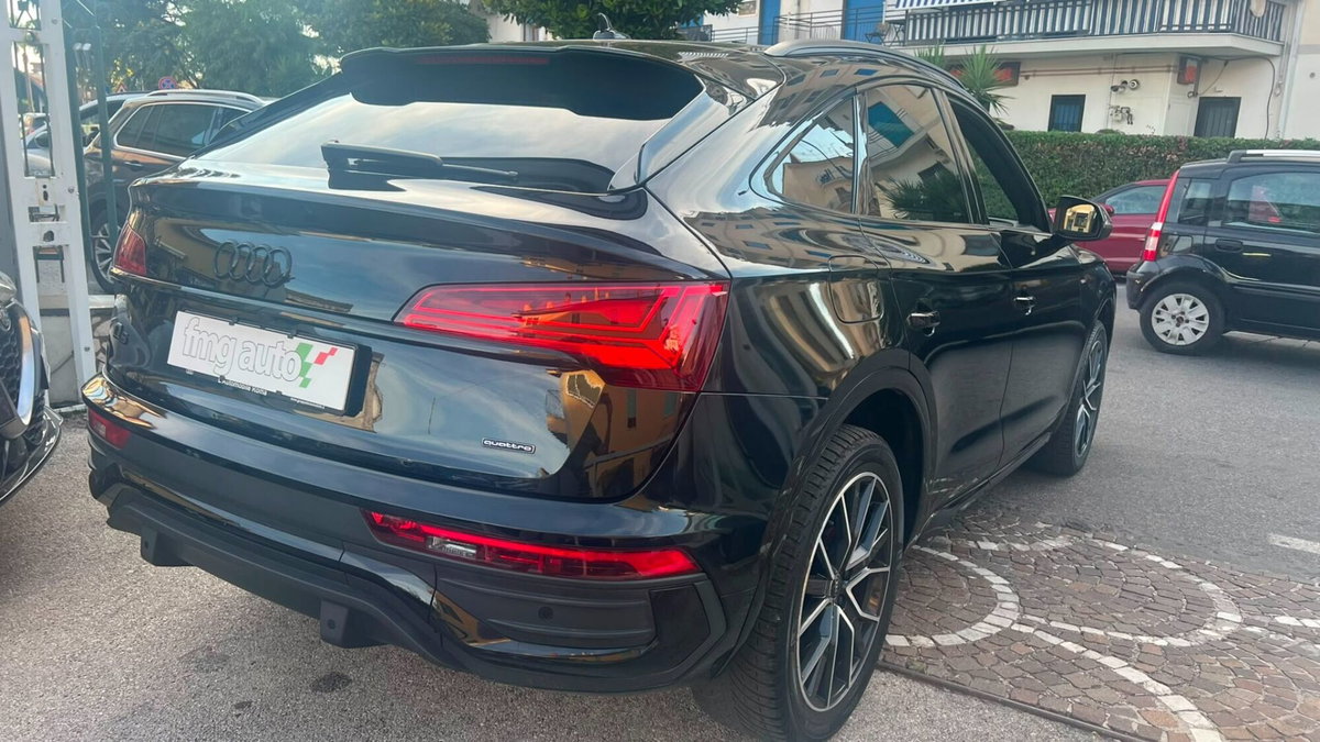 Audi Q5 40 TDI 204 CV quattro S tronic S line plus (5)