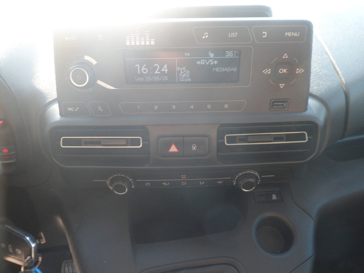 Opel Combo 1.7 CDTI 5p. Tour (13)