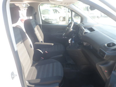 Opel Combo 1.7 CDTI 5p. Tour (14)