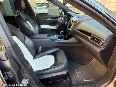 Maserati Levante Levante V6 Diesel AWD (15)