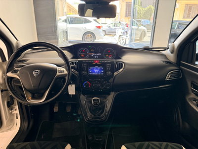 Lancia Ypsilon 1.3 MJT 16V 95 CV 5 porte S&S Gold (10)