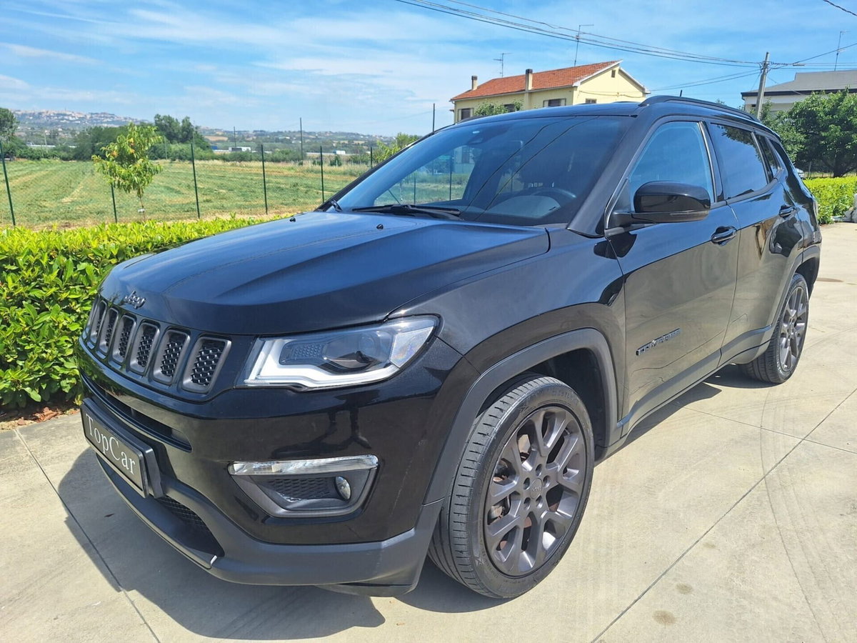 Jeep Compass 1.6 Multijet II 2WD Sport (3)
