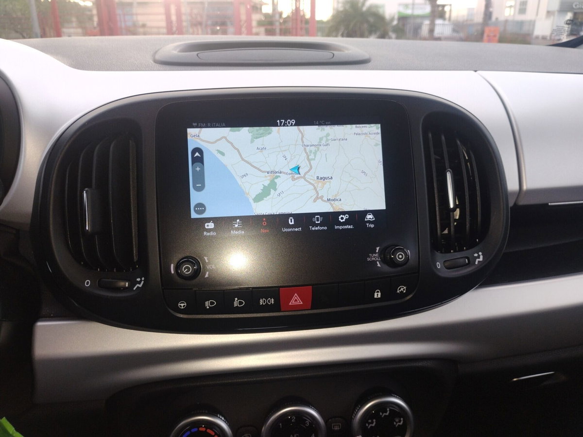 Fiat 500L 1.3 Multijet 95 CV Connect (12)