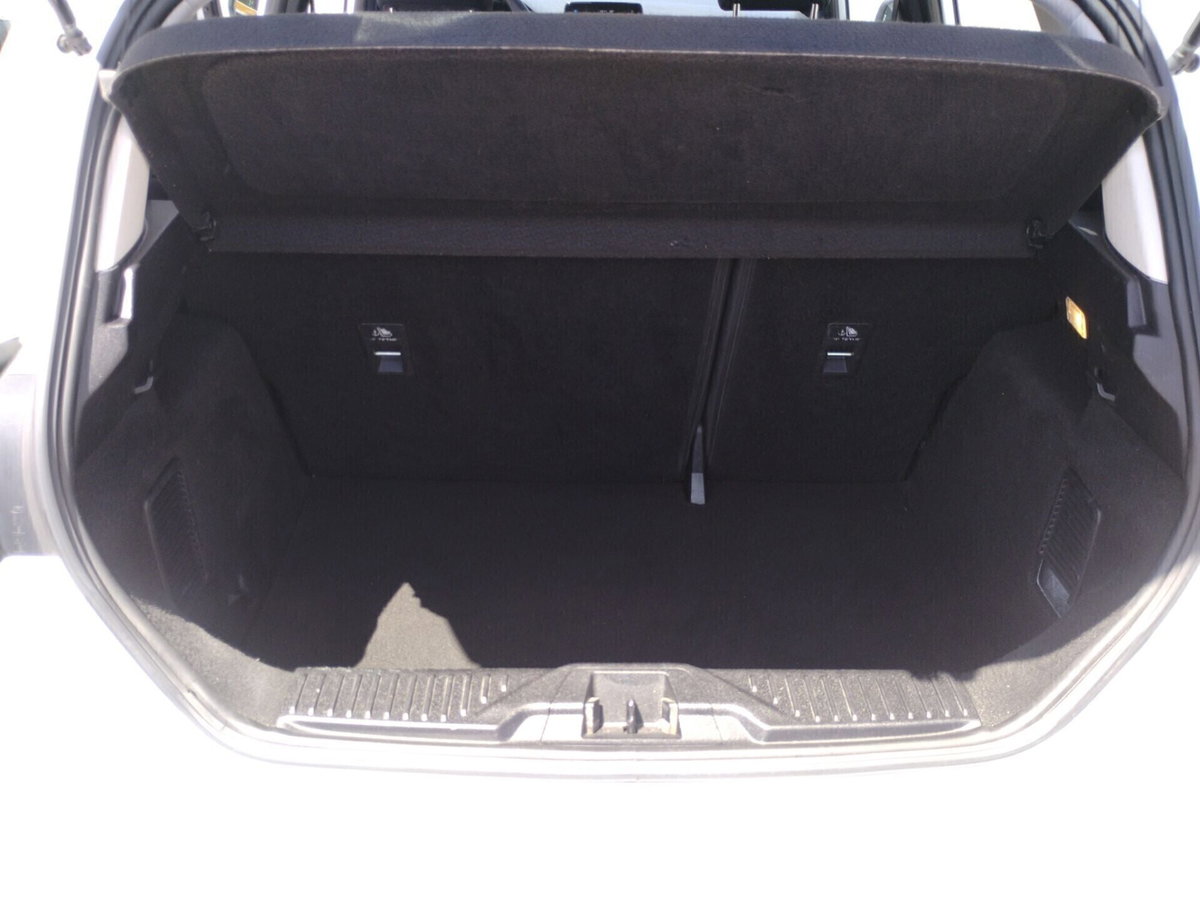 Ford Fiesta 1.5 EcoBlue 5 porte (7)