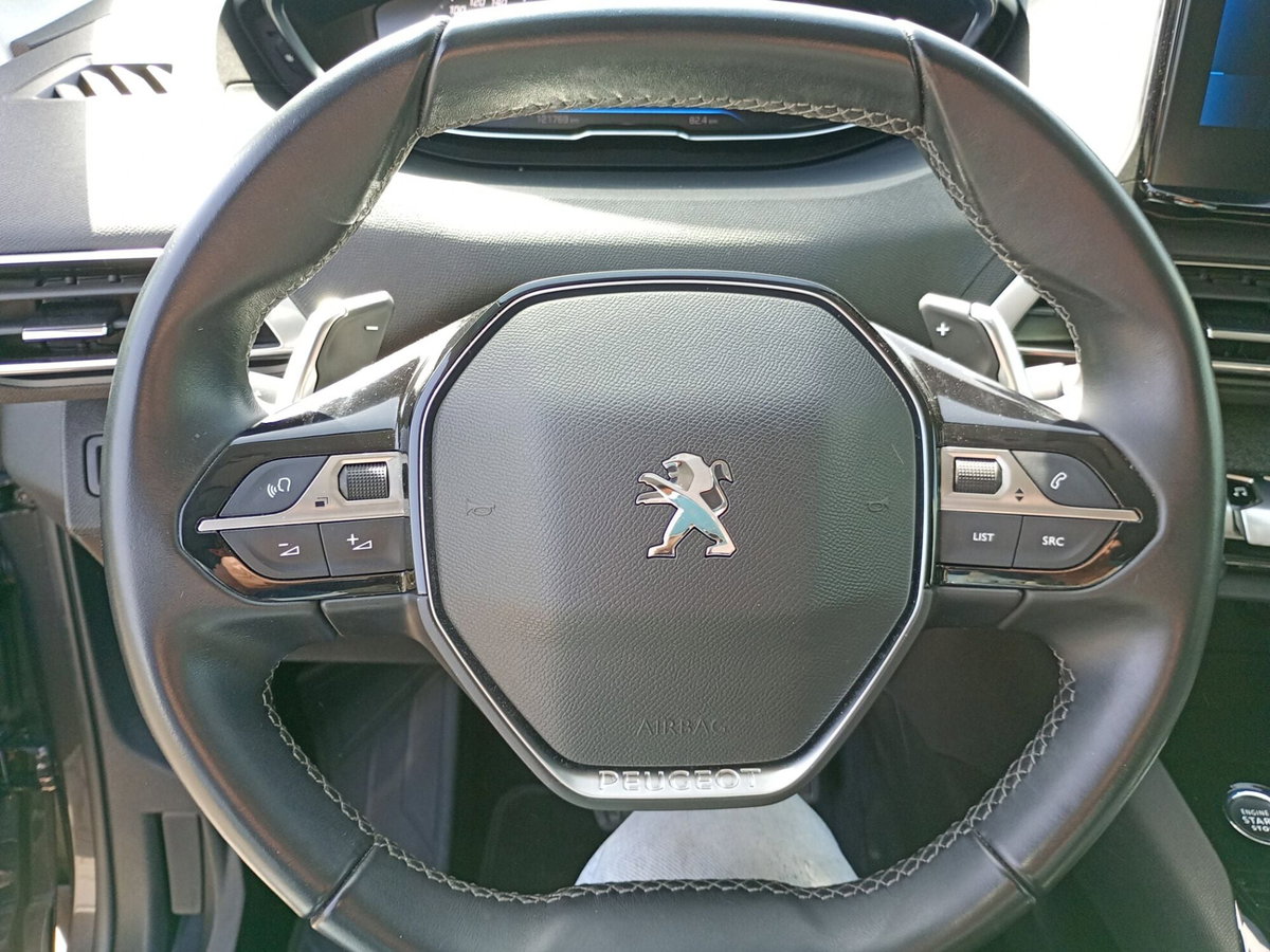 Peugeot 3008 BlueHDi 130 S&S EAT8 Allure Pack (9)