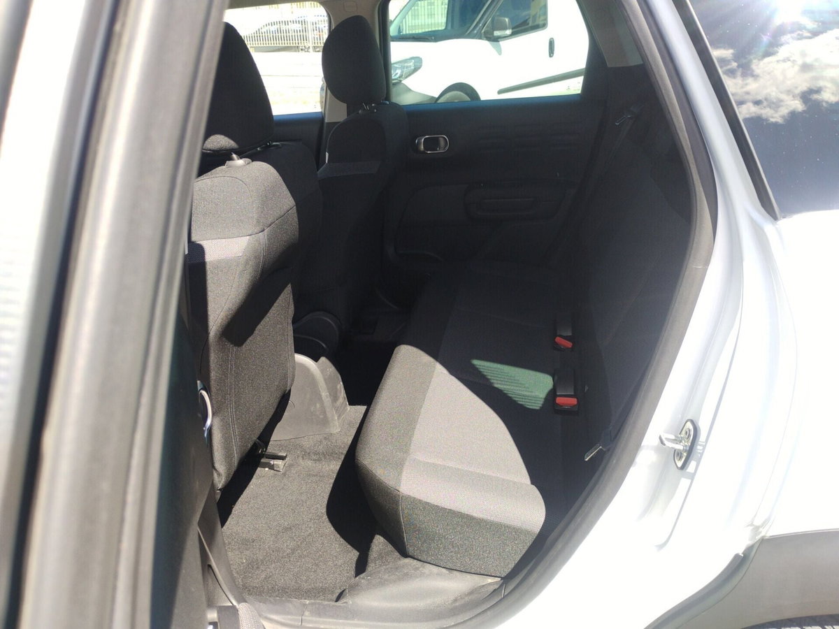 Citroen C3 Aircross BlueHDi 110 S&S Feel (9)