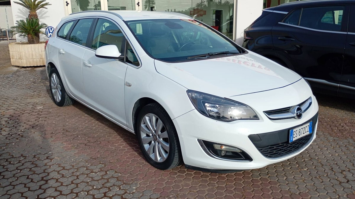 Opel Astra Station Wagon 1.7 CDTI 110CV Sports Cosmo (2)
