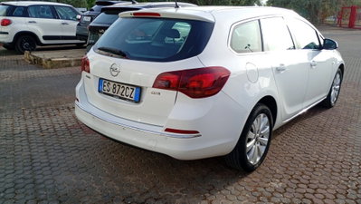 Opel Astra Station Wagon 1.7 CDTI 110CV Sports Cosmo (3)