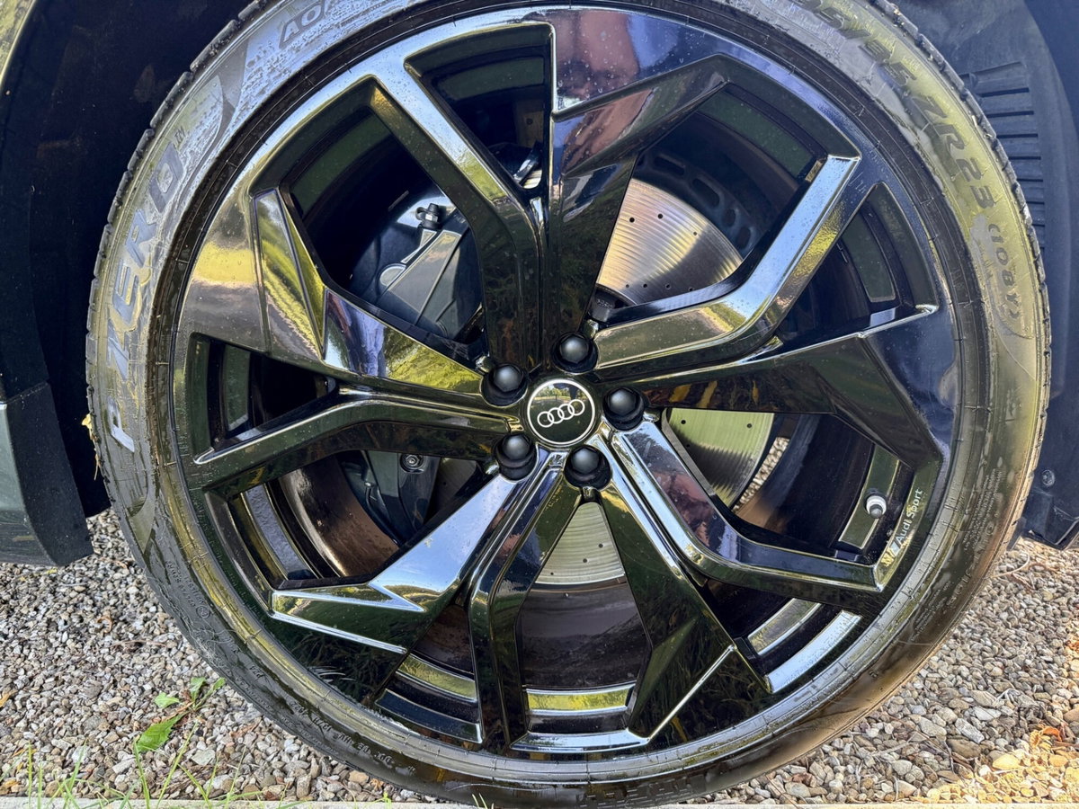Audi RS Q8 Q8 4.0 mhev quattro tiptronic