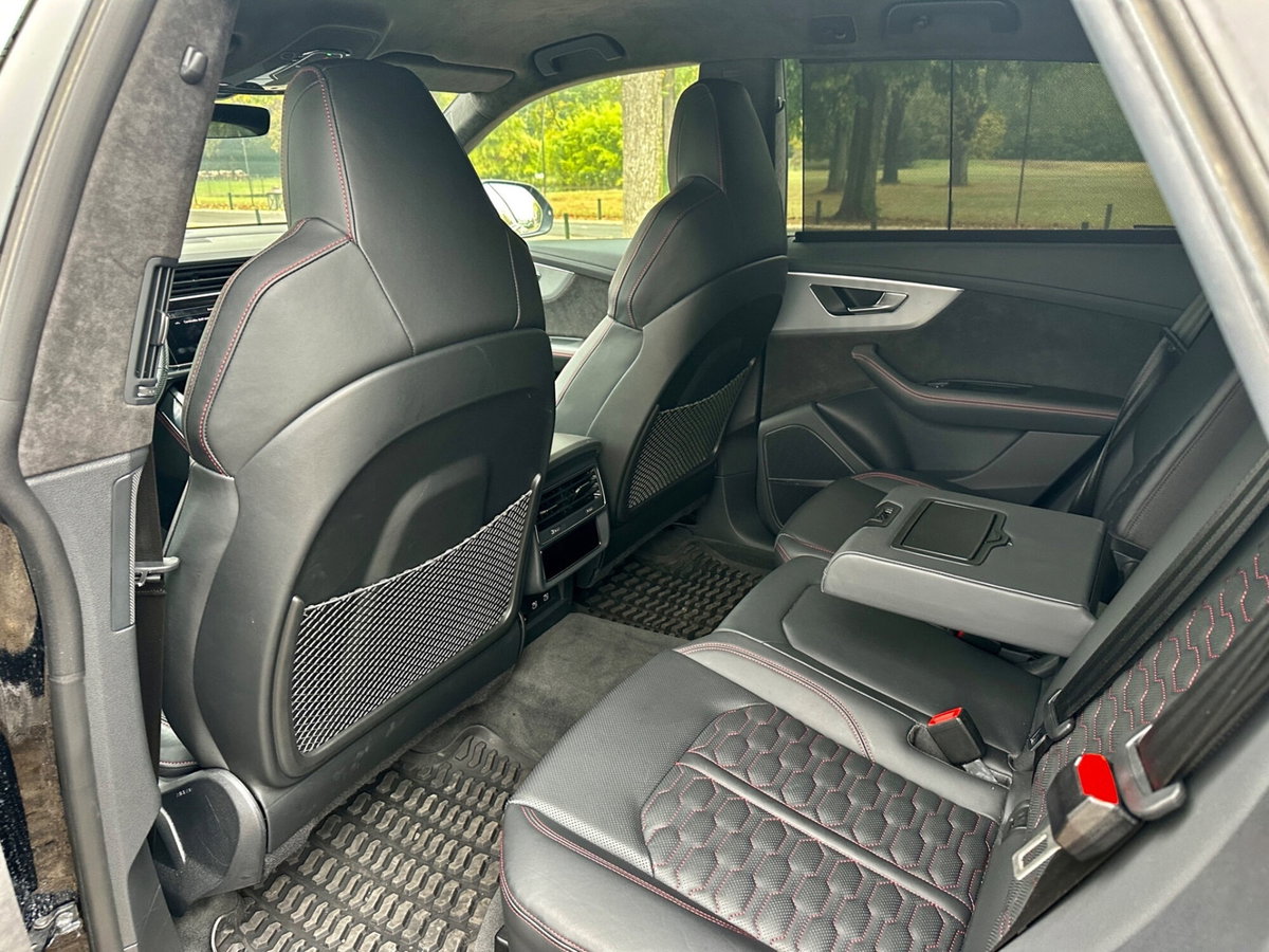 Audi RS Q8 Q8 4.0 mhev quattro tiptronic (12)