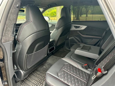 Audi RS Q8 Q8 4.0 mhev quattro tiptronic (12)