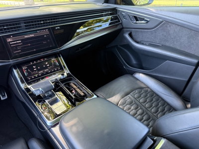 Audi RS Q8 Q8 4.0 mhev quattro tiptronic (9)