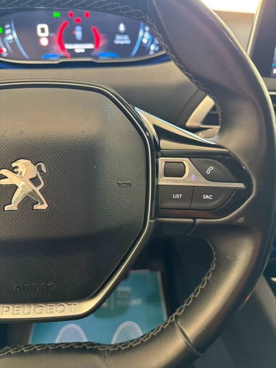 Peugeot 3008 BlueHDi 130 S&S Allure (14)