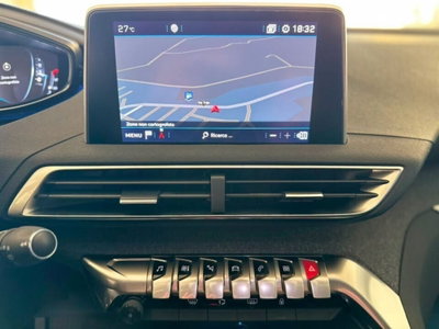 Peugeot 3008 BlueHDi 130 S&S Allure (17)