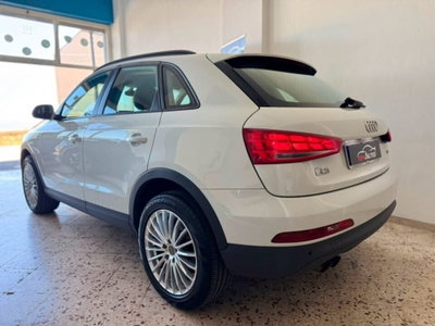 Audi Q3 2.0 TDI Business (3)