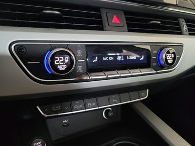 Audi A4 Avant 35 TDI/163 CV S tronic Business Advanced (11)
