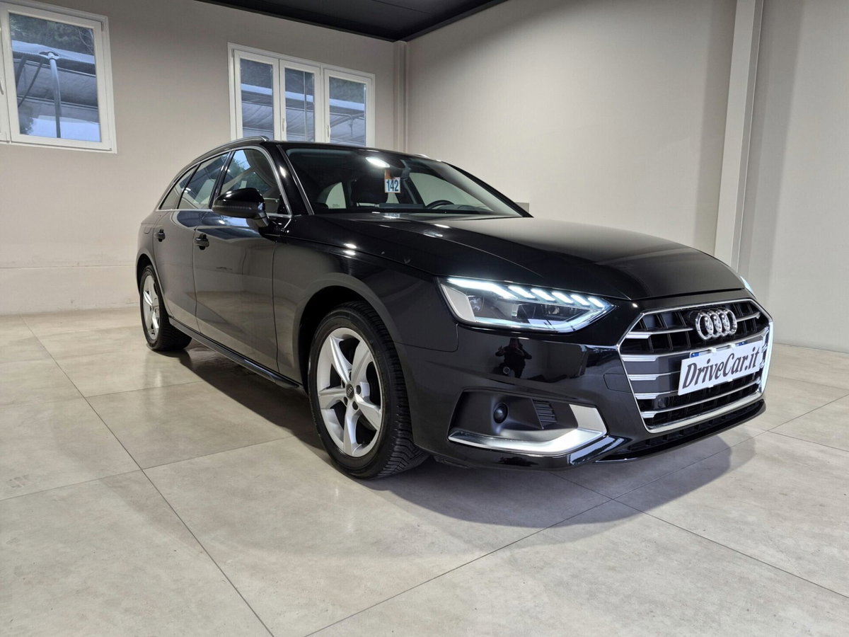 Audi A4 Avant 35 TDI/163 CV S tronic Business Advanced (6)