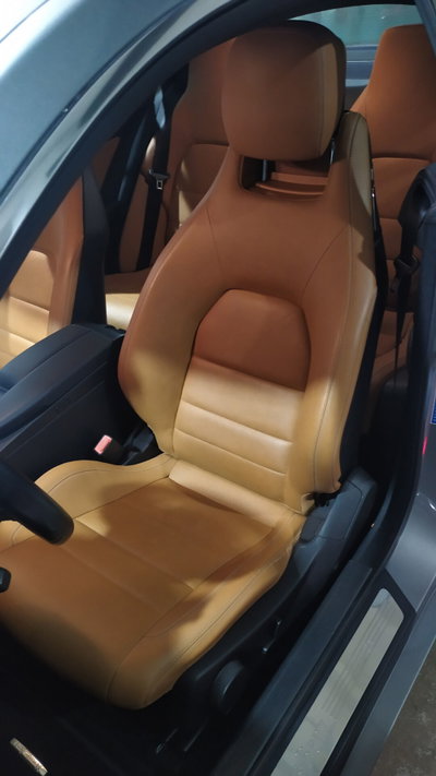 Mercedes-Benz Classe E 250 CGI BlueEFFICIENCY Executive (12)