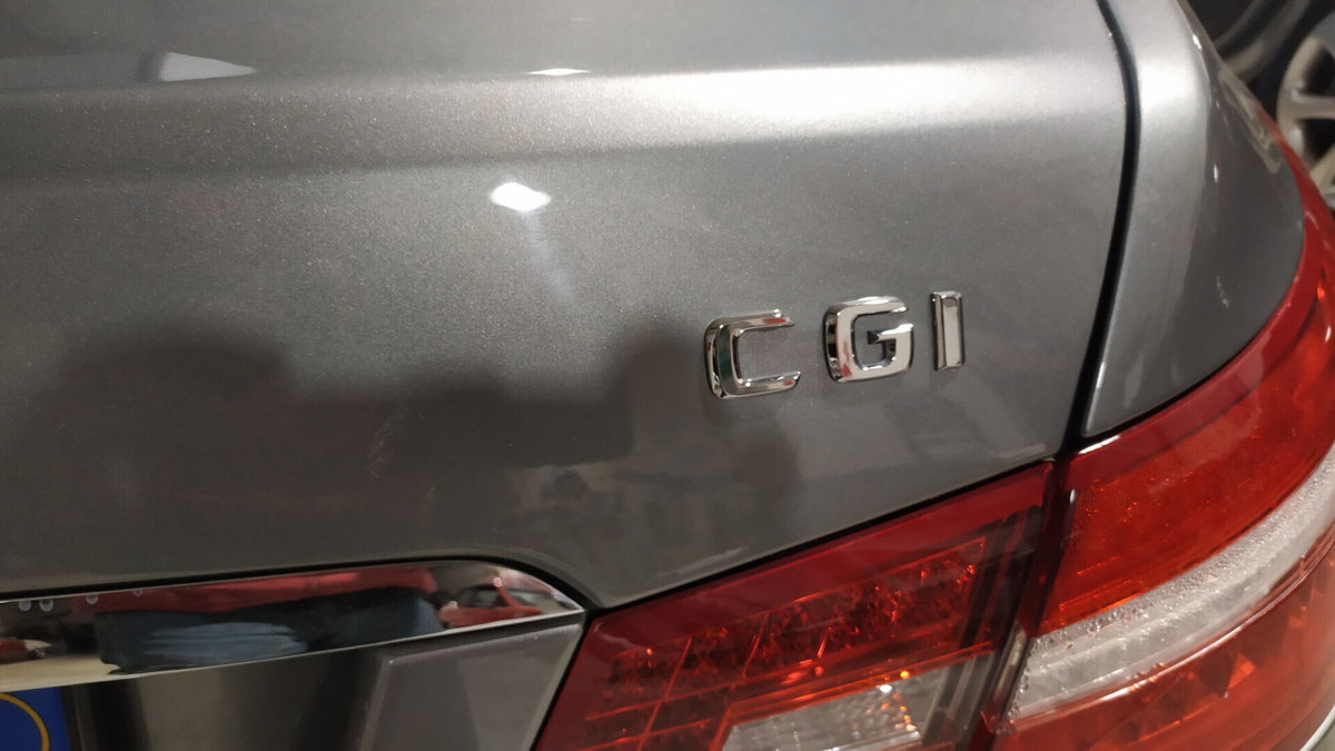 Mercedes-Benz Classe E 250 CGI BlueEFFICIENCY Executive (9)