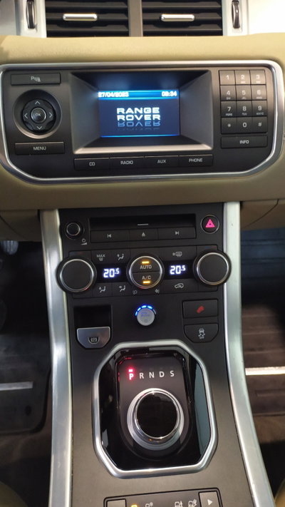Land Rover Range Rover Evoque 2.0 Si4 5p. Dynamic (15)