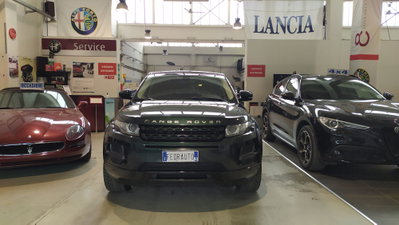 Land Rover Range Rover Evoque 2.0 Si4 5p. Dynamic (3)
