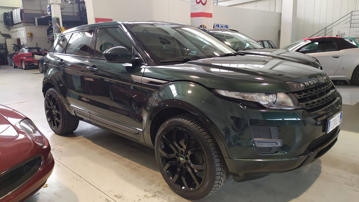 Land Rover Range Rover Evoque 2.0 Si4 5p. Dynamic (4)