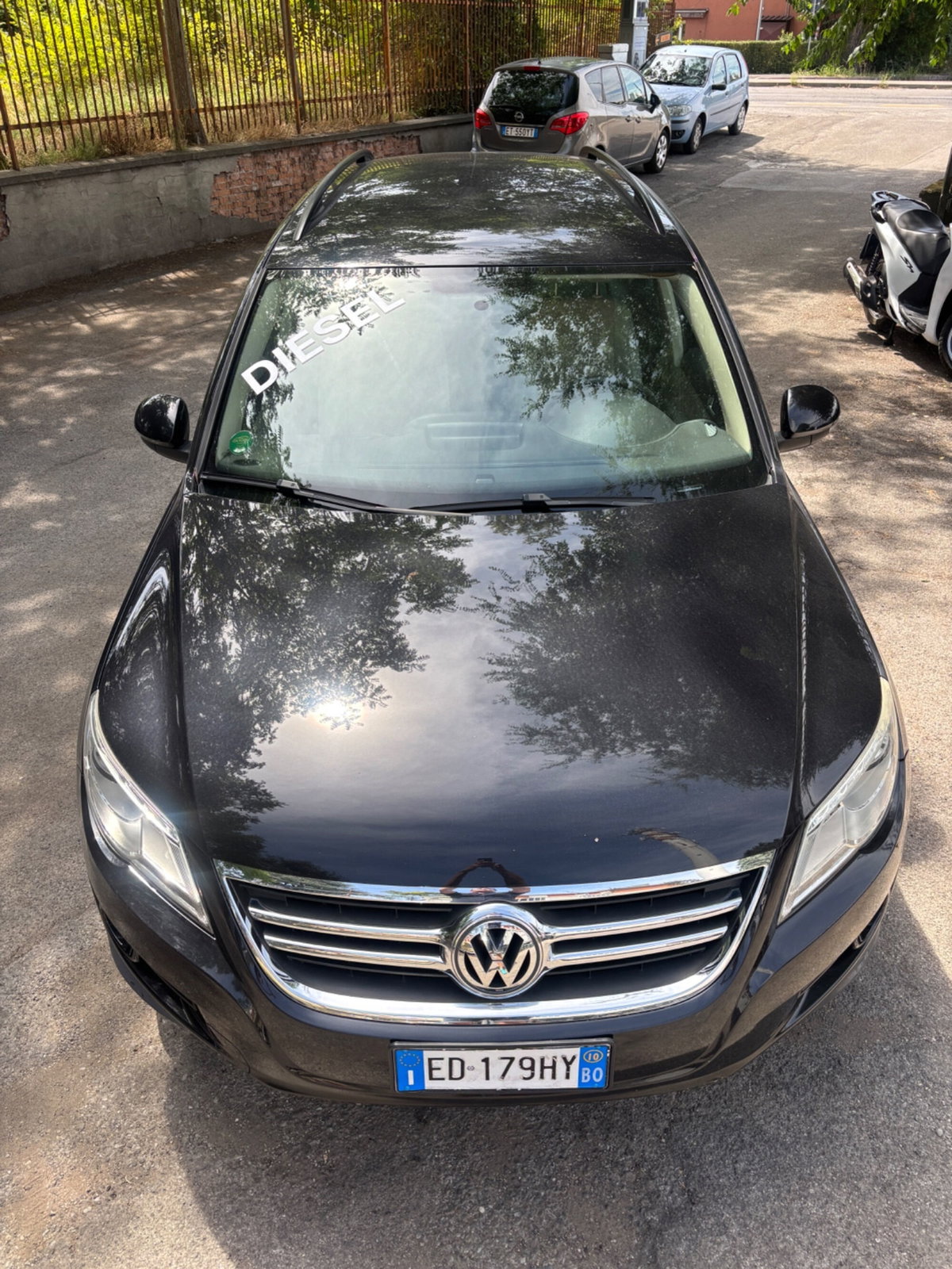 Volkswagen Tiguan 2.0 TDI DPF 4MOTION DSG Sport & Style (3)