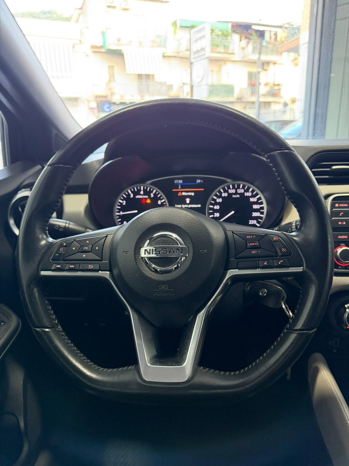 Nissan Micra 1.0 IG 12V 5 porte Visia (14)
