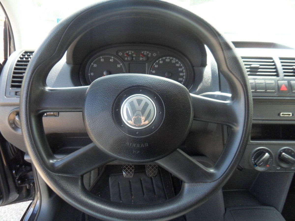 Volkswagen Polo 1.2 12V 5p. Trendline (5)