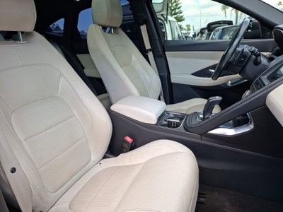 Jaguar E-Pace 2.0D 150 CV AWD aut. R-Dynamic (18)