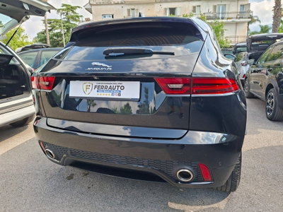 Jaguar E-Pace 2.0D 150 CV AWD aut. R-Dynamic (8)