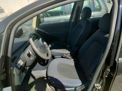 Lancia Musa 1.3 Mjt 16V 95 CV DPF Oro (5)