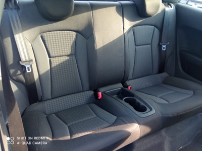 Audi A1 Sportback 1.6 TDI 105 CV Ambition (11)