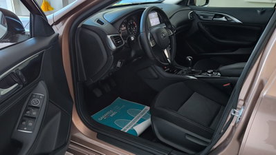 Infiniti Q30 1.5 diesel Business Executive (12)