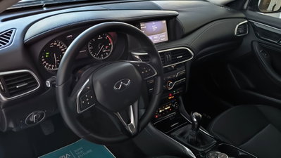 Infiniti Q30 1.5 diesel Business Executive (15)
