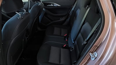Infiniti Q30 1.5 diesel Business Executive (16)