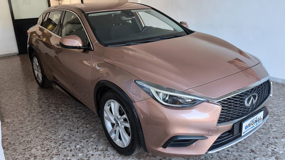 Infiniti Q30 1.5 diesel Business Executive (6)