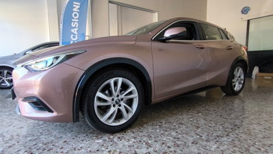 Infiniti Q30 1.5 diesel Business Executive (7)