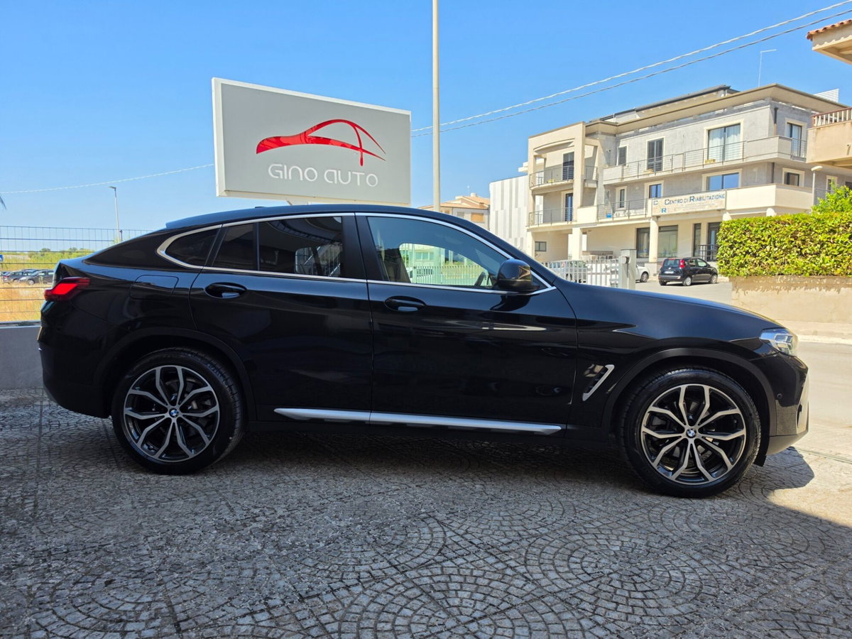 BMW X4 xDrive20d 48V (9)