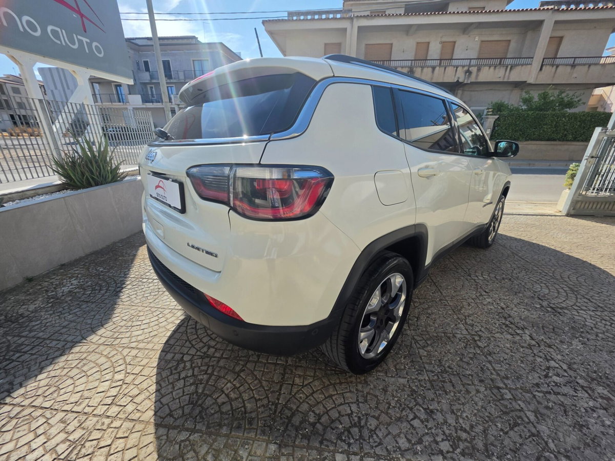 Jeep Compass 2.0 Multijet II 4WD Limited (11)