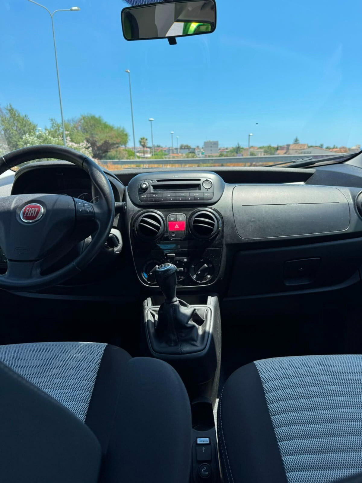 Fiat Qubo 1.3 MJT 95 CV Trekking (14)
