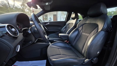 Audi A1 1.6 TDI S line edition (10)