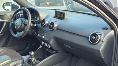 Audi A1 1.6 TDI S line edition (11)