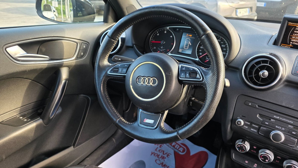 Audi A1 1.6 TDI S line edition (13)